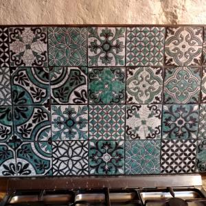 Carreau fait main imitation pavé de ciment